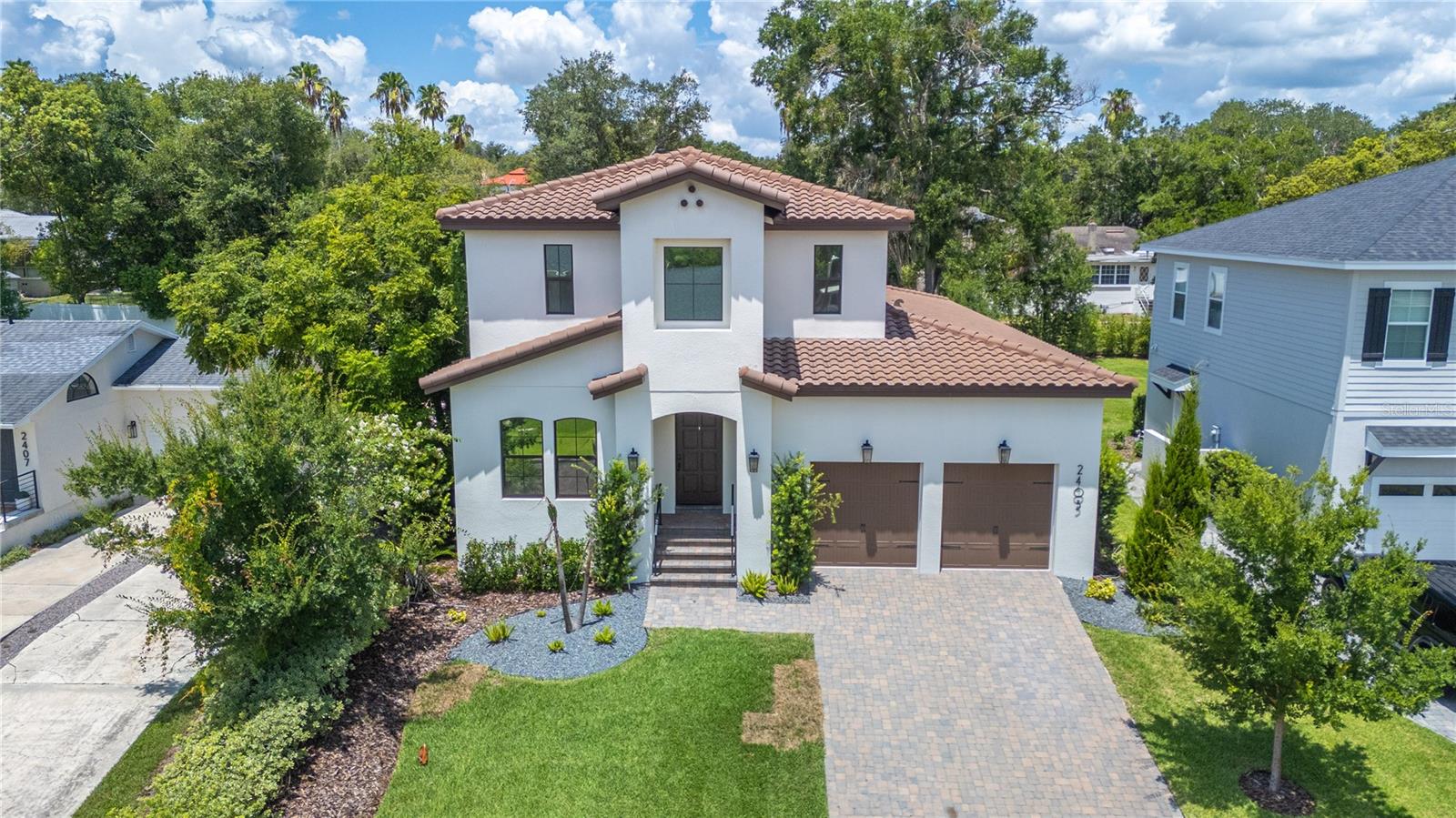 2403 Derbyshire, Lakeland, FL 33803