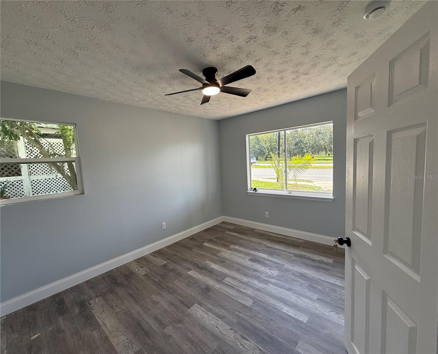 1000 Dixie, Leesburg, FL 34748
