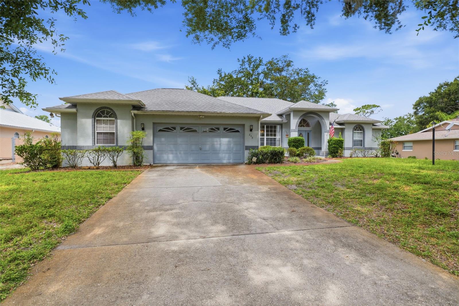 240 Country Club, Crystal River, FL 34429