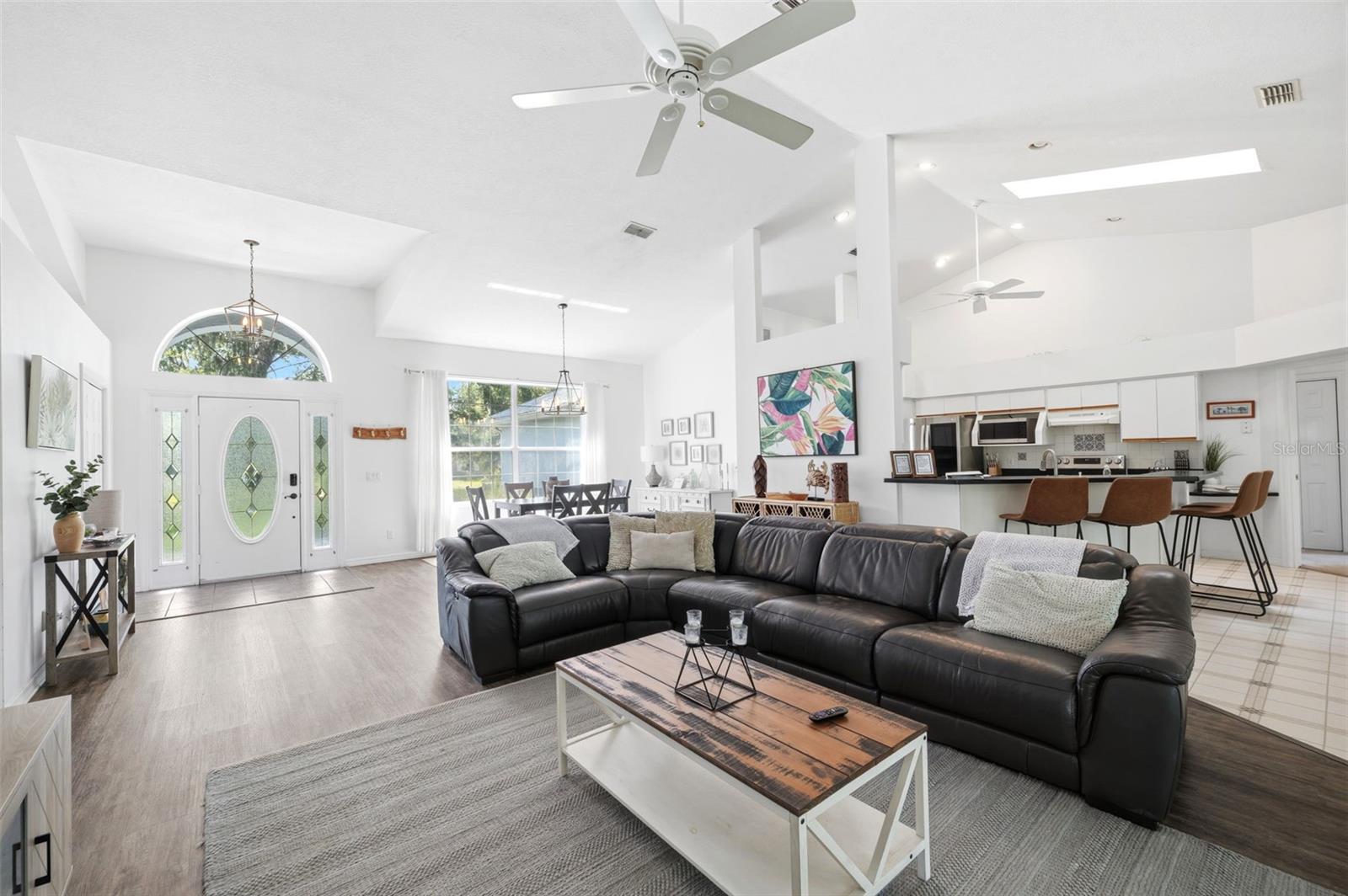 240 Country Club, Crystal River, FL 34429
