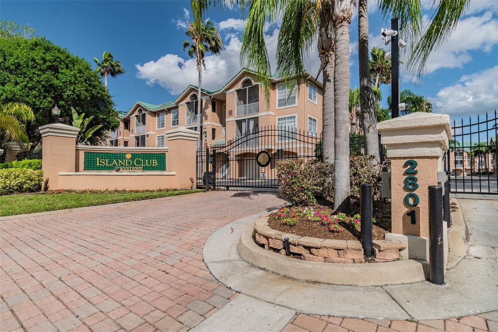 1201 Bay Club, Tampa, FL 33607
