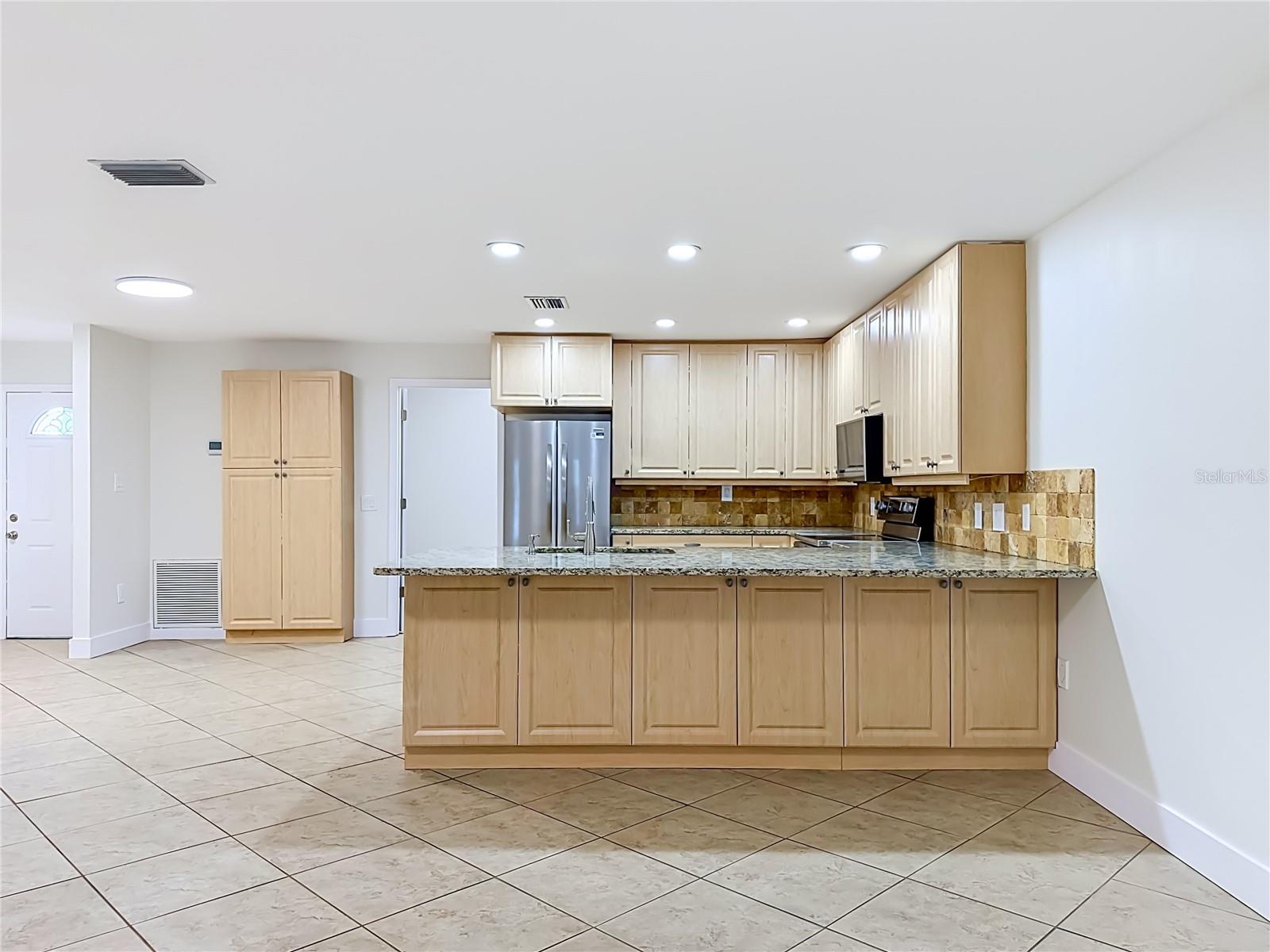 2103 162nd, Bradenton, FL 34211