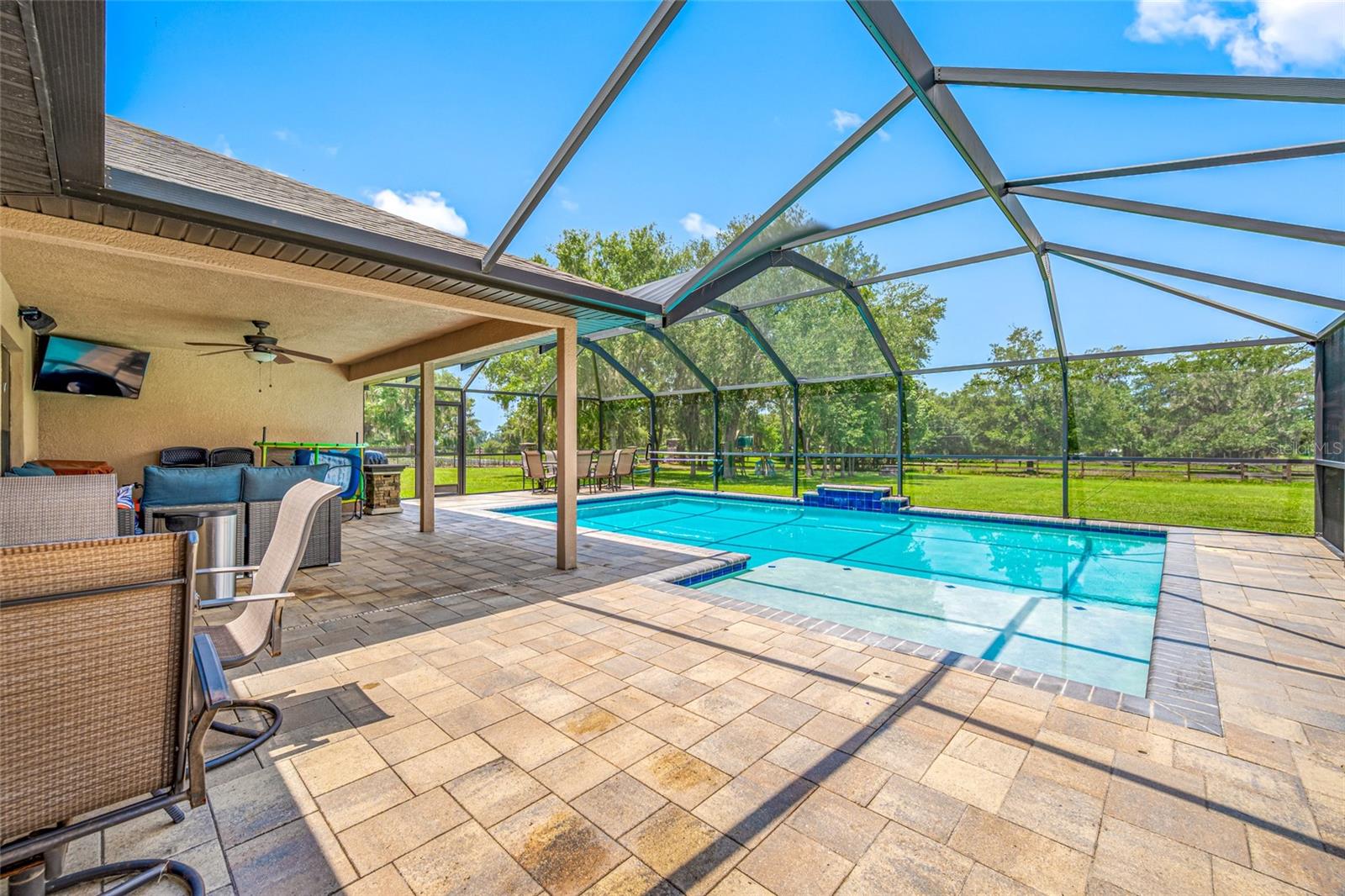 14311 Hill Country, Dade City, FL 33525