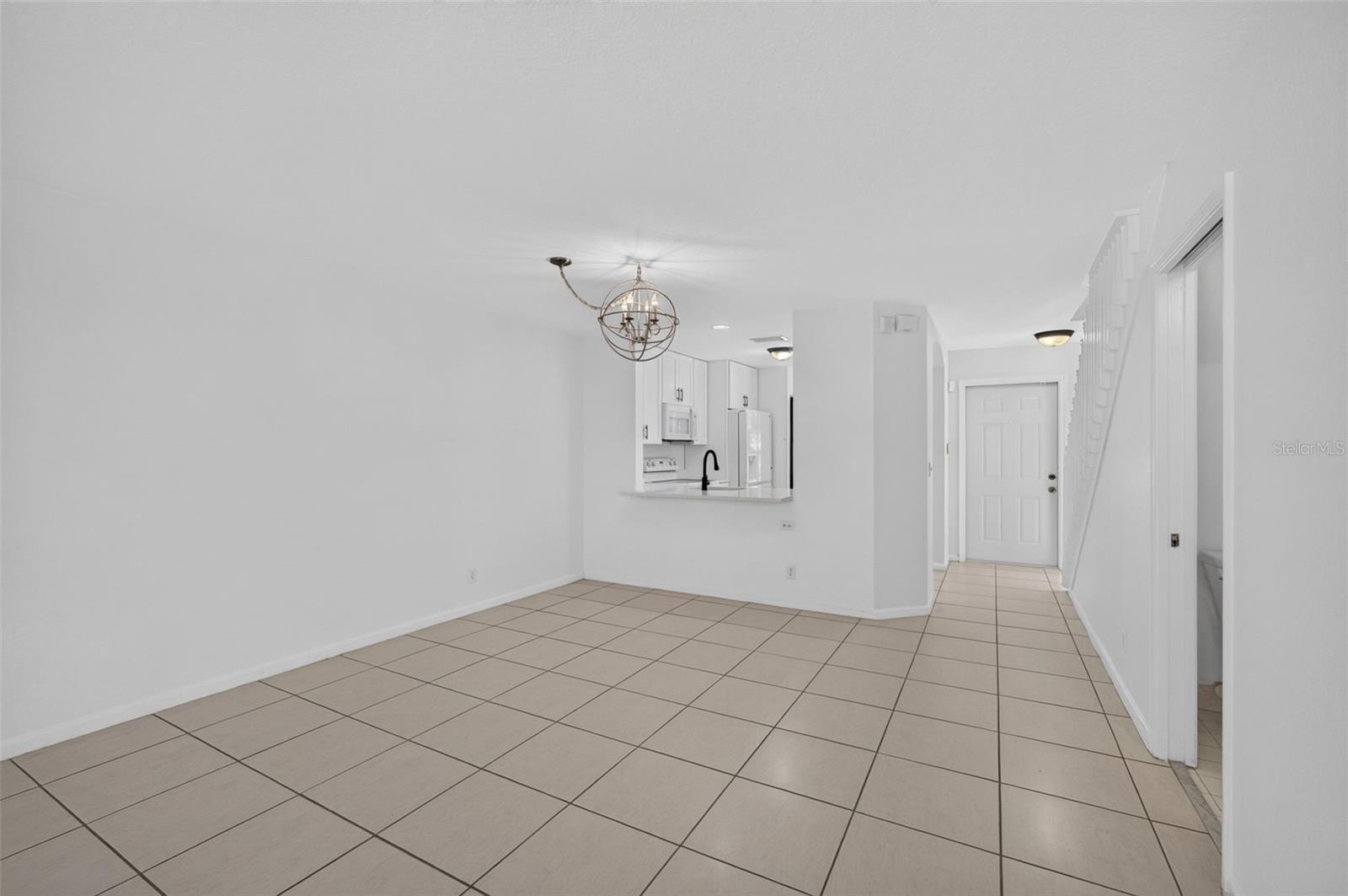 946 Summit Lake, West Palm Beach, FL 33406
