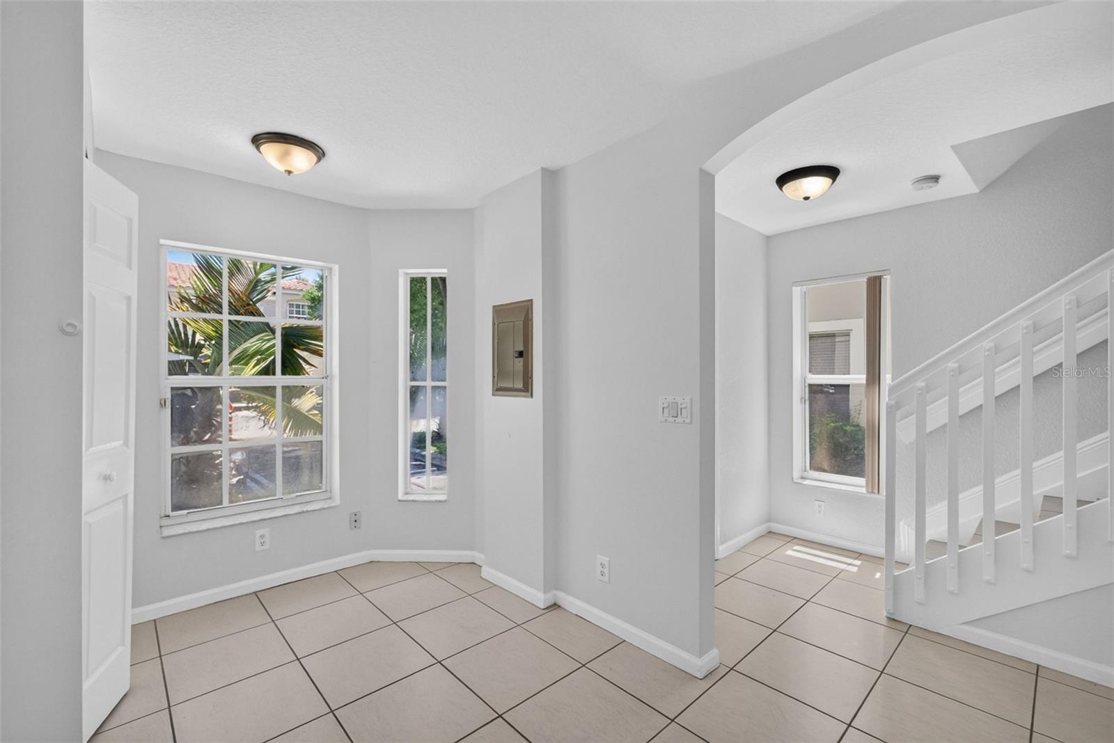 946 Summit Lake, West Palm Beach, FL 33406