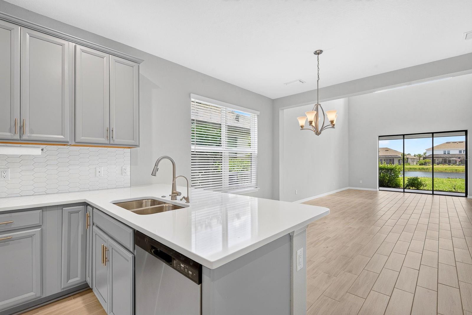 16443 Paynes Mill, Bradenton, FL 34211