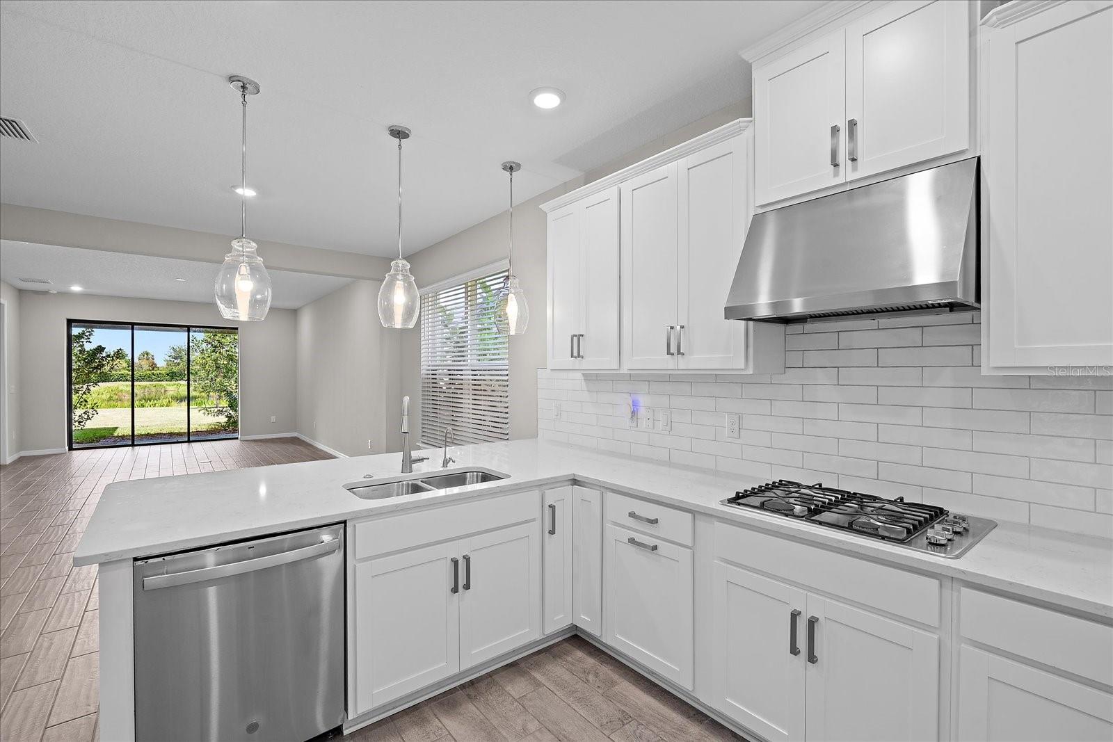 10141 Milky Way, Sarasota, FL 34241