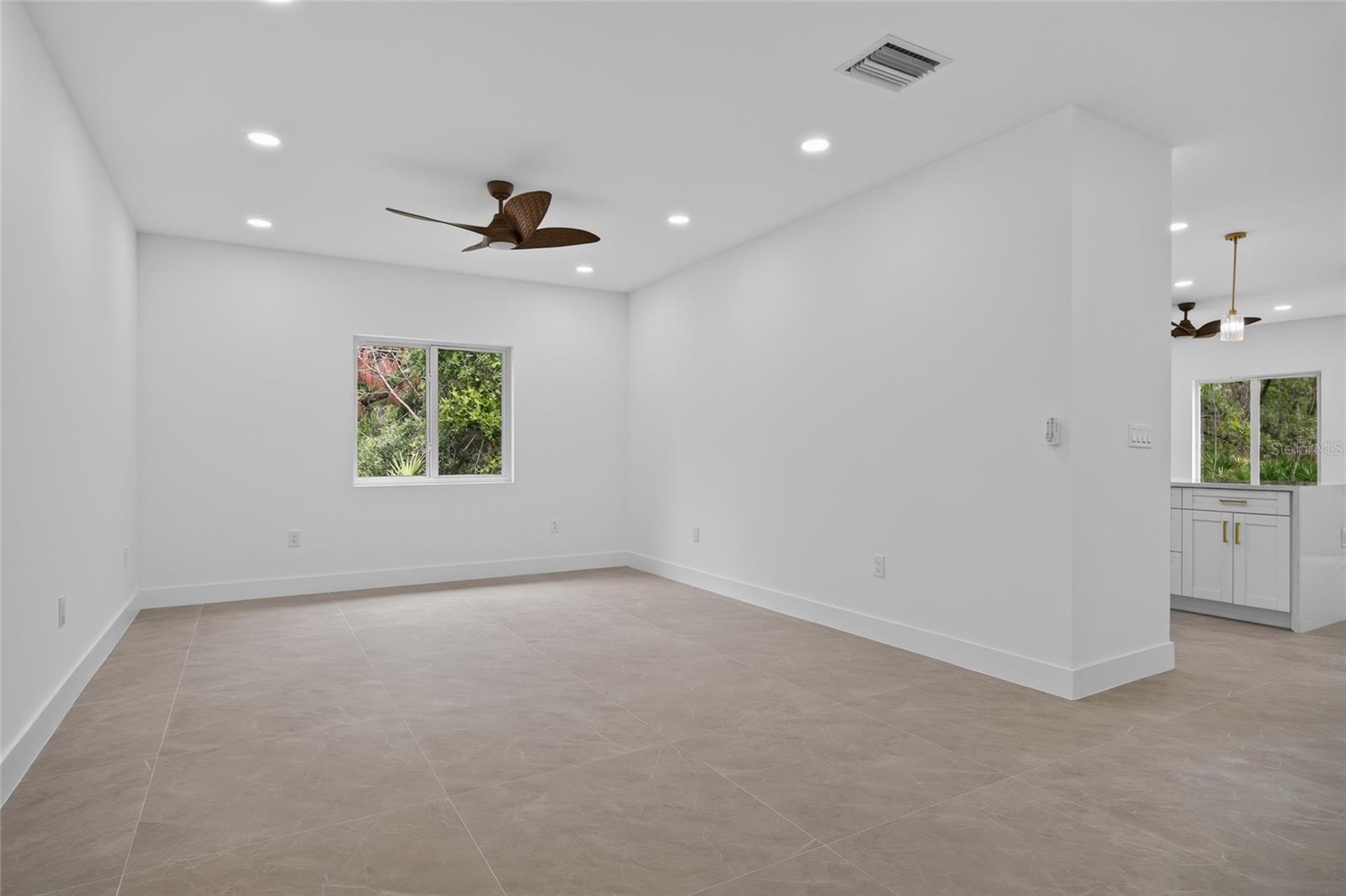 1177 Commerce, Port Charlotte, FL 33953