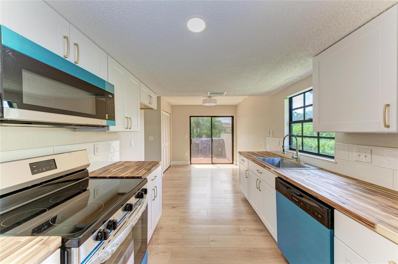 4515 Winston Unit 47, Sarasota, FL 34235