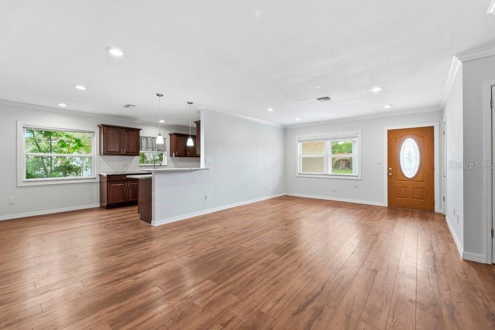 1920 64th, St Petersburg, FL 33702