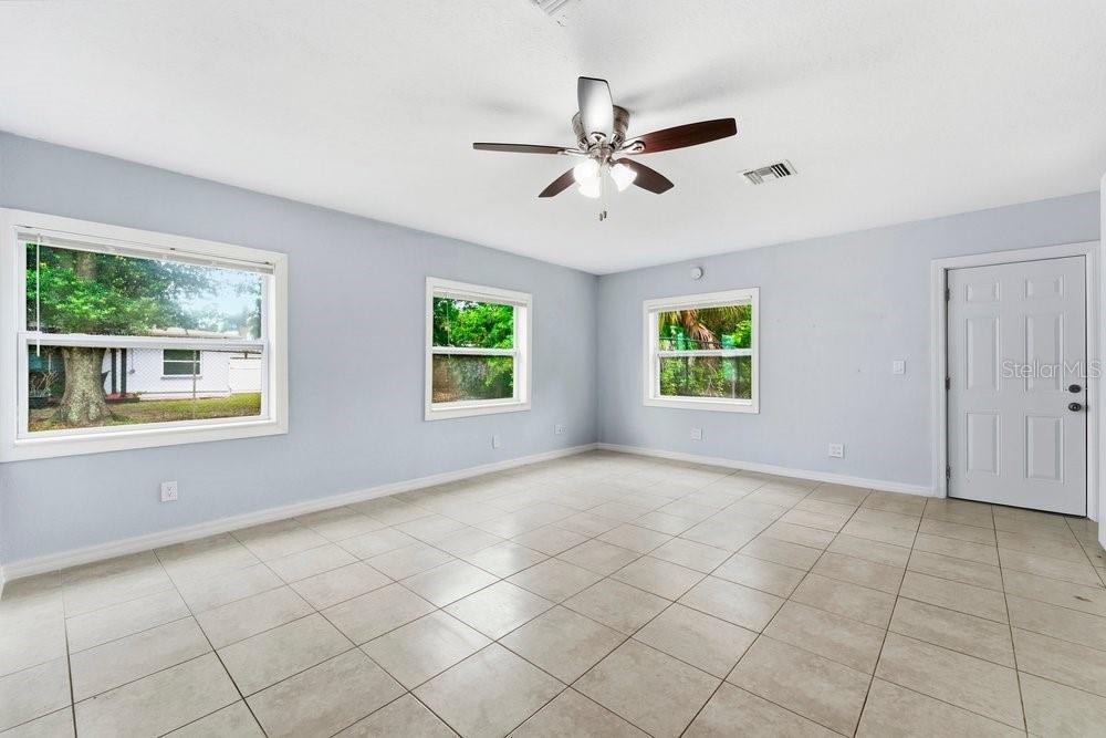 1920 64th, St Petersburg, FL 33702