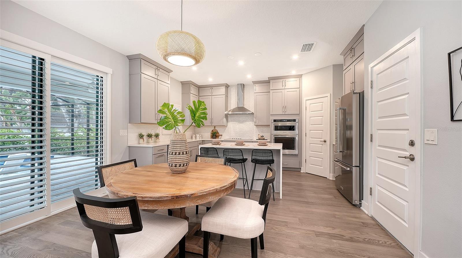 2554 Floyd, Sarasota, FL 34239