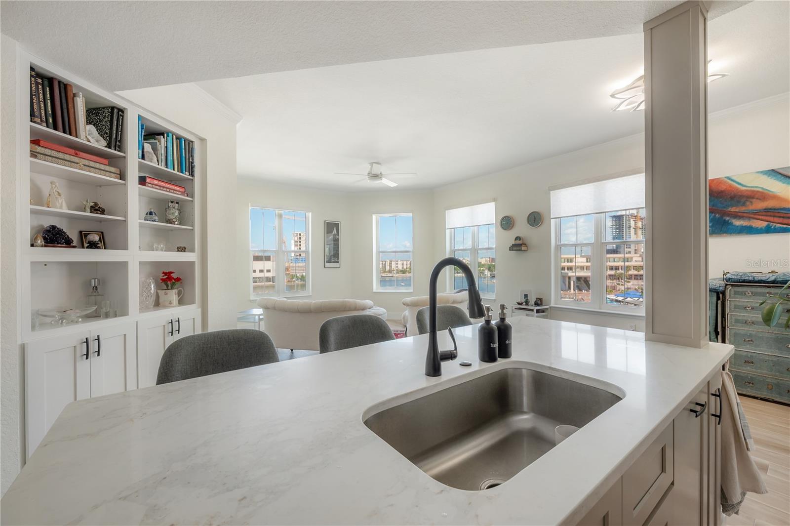 700 Harbour Island Unit 713, Tampa, FL 33602