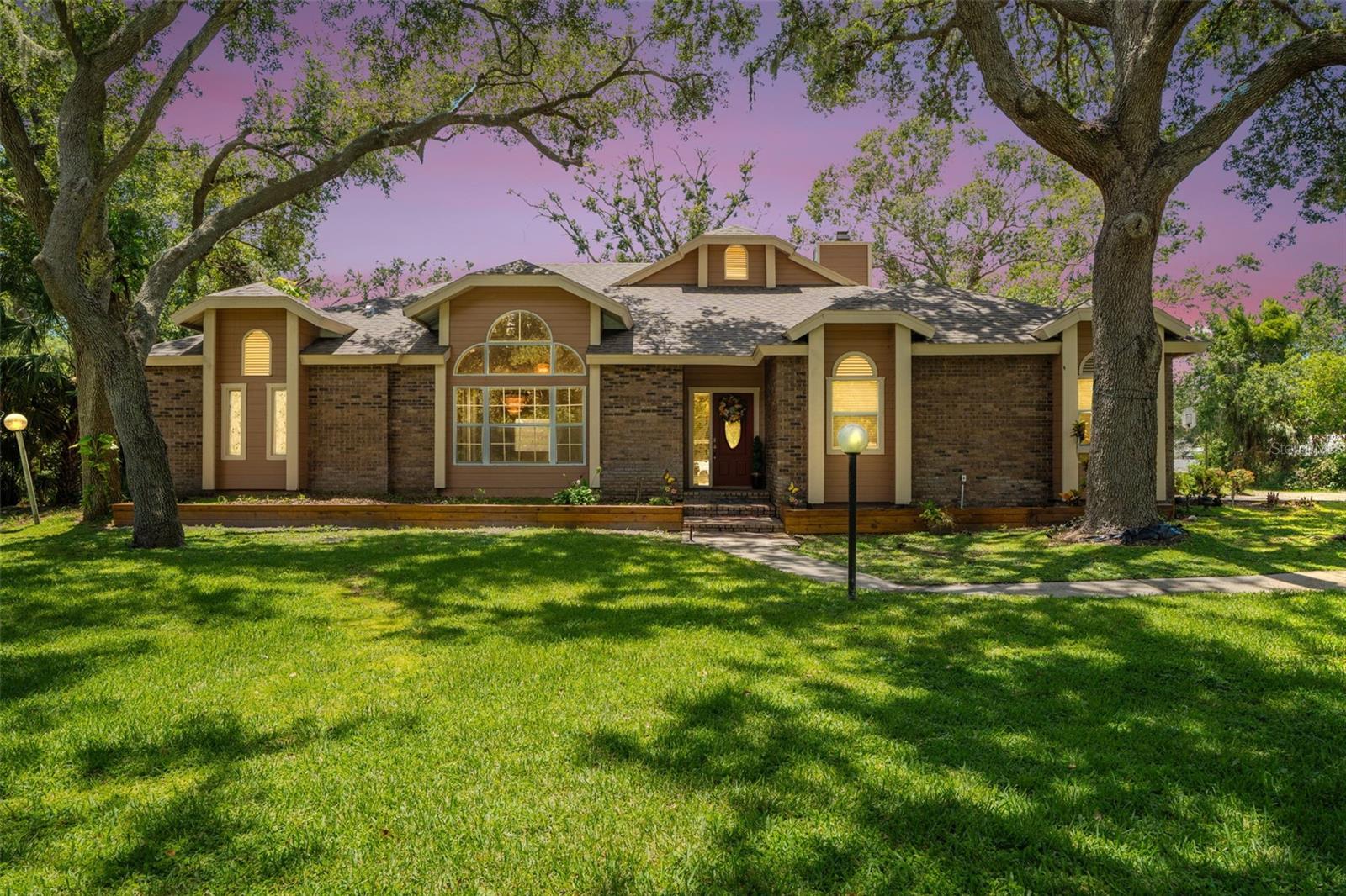 6253 Muriwood, Sarasota, FL 34234