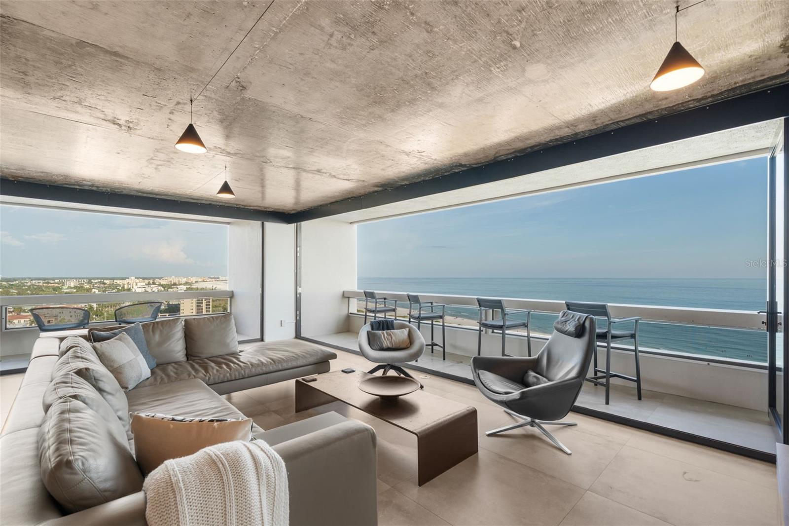 5400 Ocean Unit 15 1-4, Sarasota, FL 34242