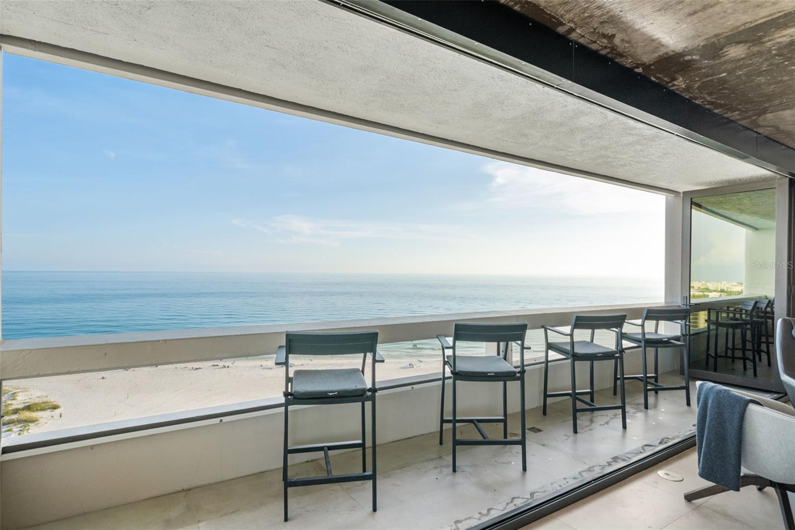 5400 Ocean Unit 15 1-4, Sarasota, FL 34242