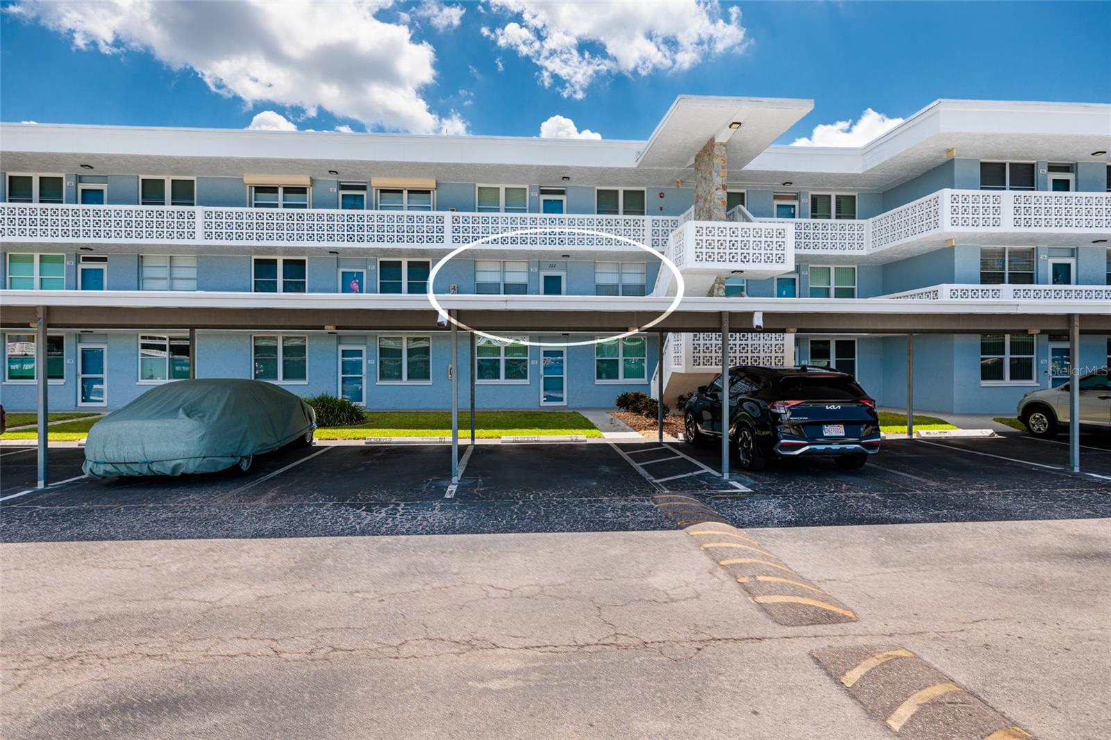 4715 Bay Unit 222, St Petersburg, FL 33703