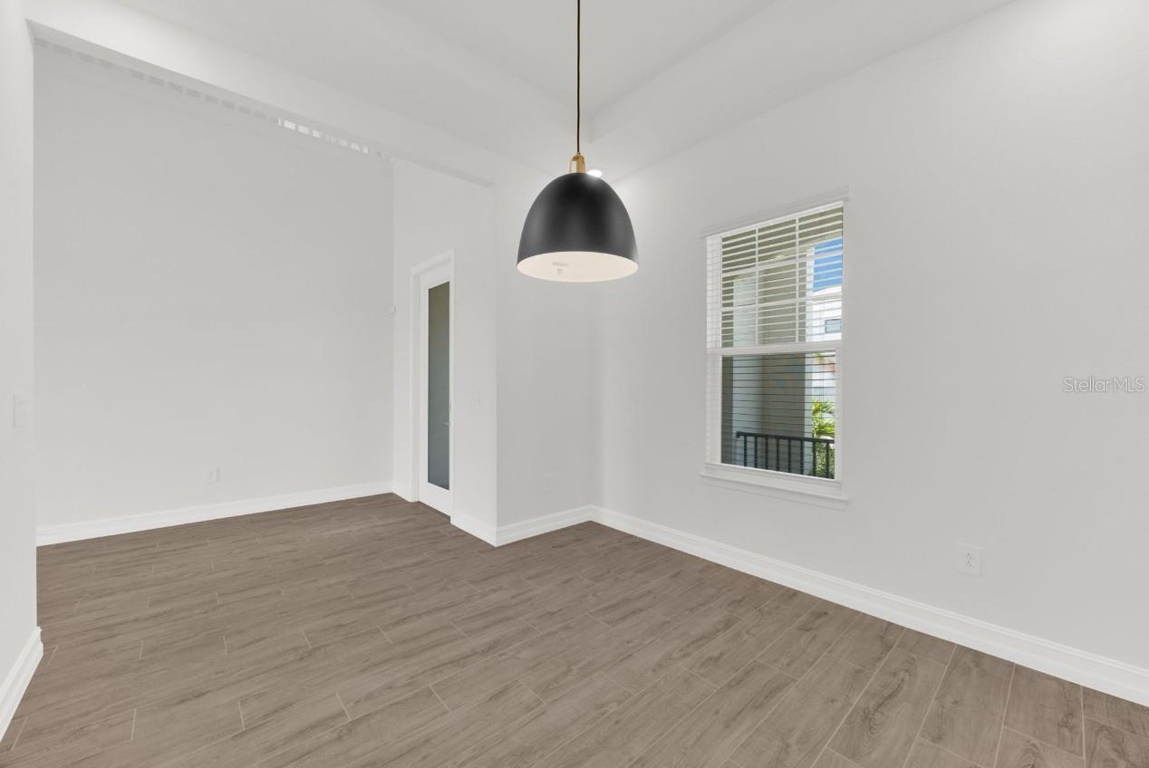 1112 Seagrape, Ruskin, FL 33570