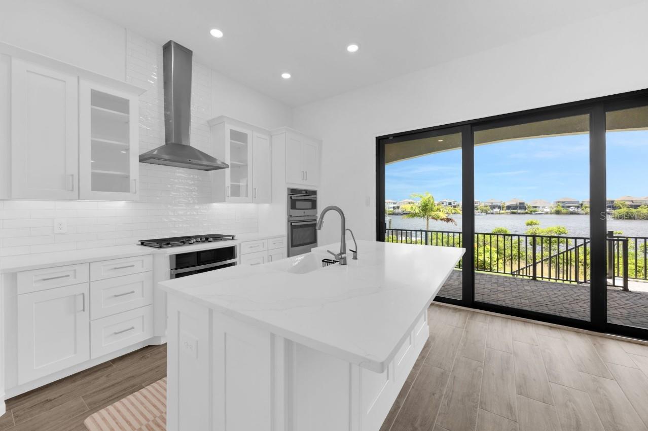 1112 Seagrape, Ruskin, FL 33570