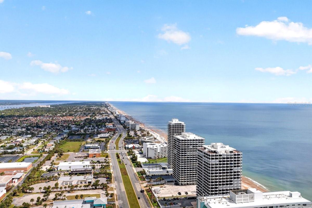 2900 Atlantic Unit 1006, Daytona Beach, FL 32118