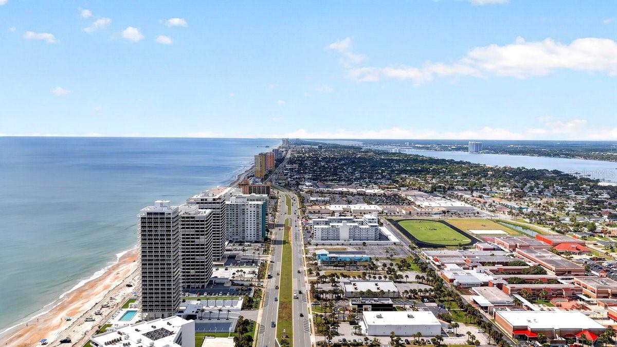 2900 Atlantic Unit 1006, Daytona Beach, FL 32118