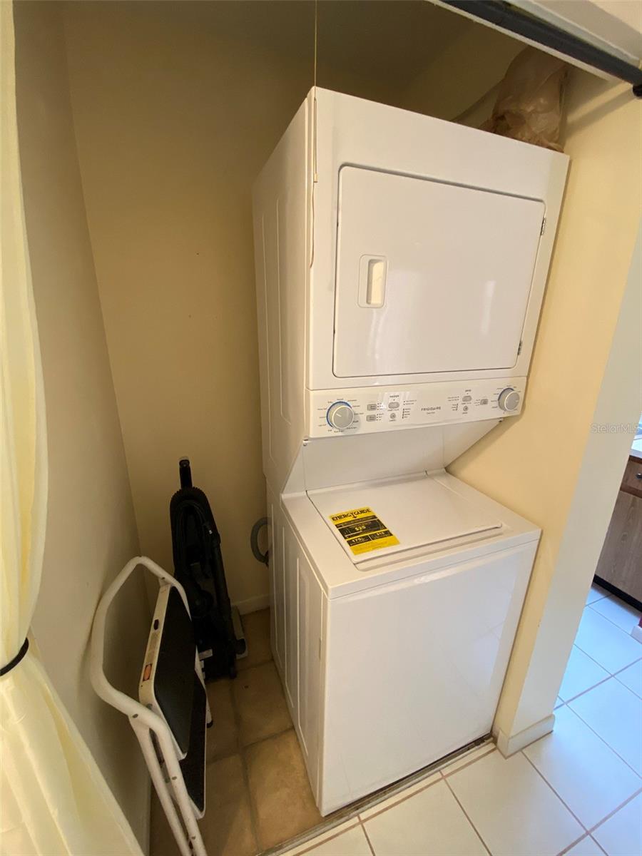 160 Live Oak Woods Unit 3a, Deltona, FL 32725
