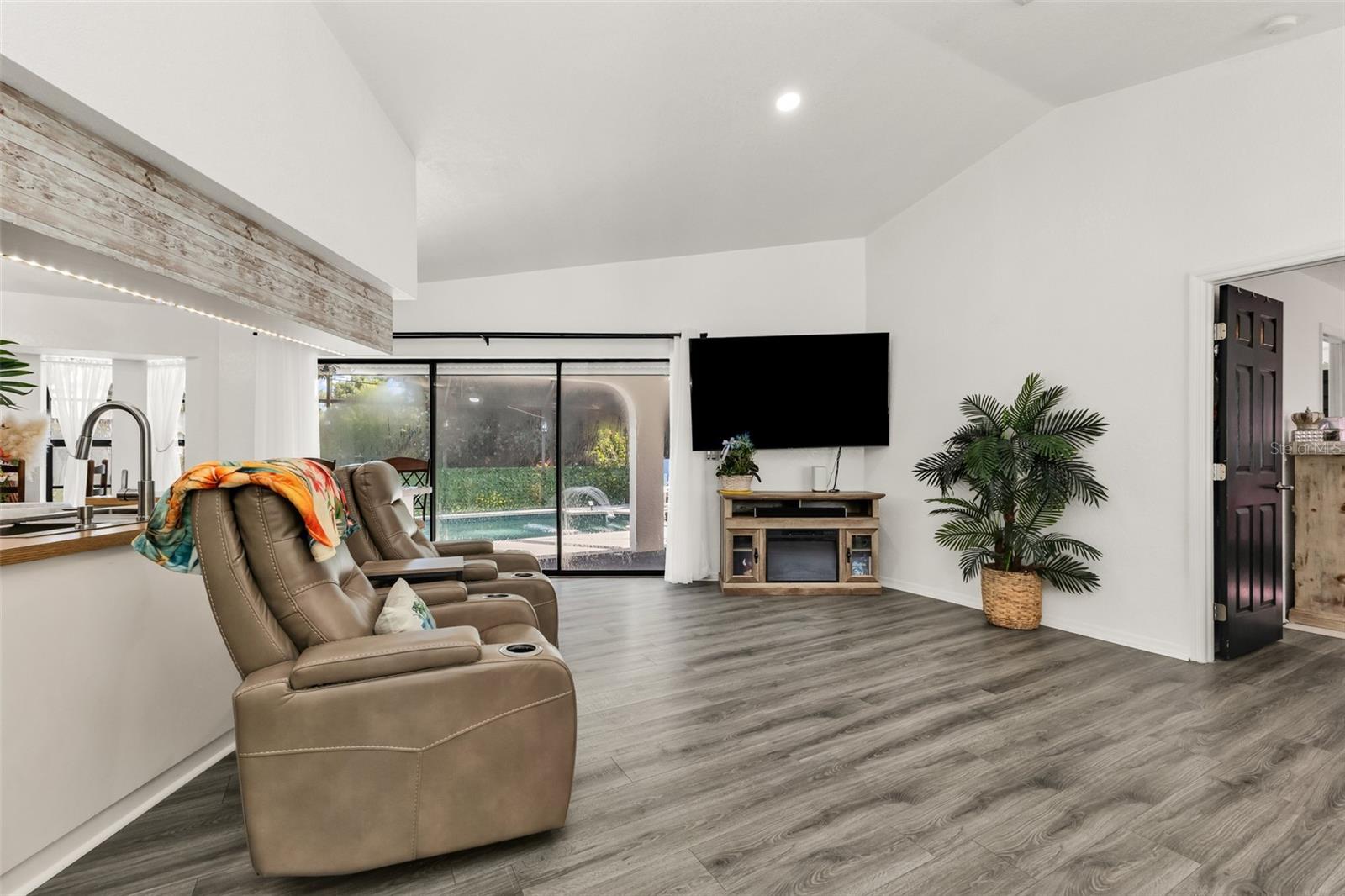 18306 Koala, Port Charlotte, FL 33948