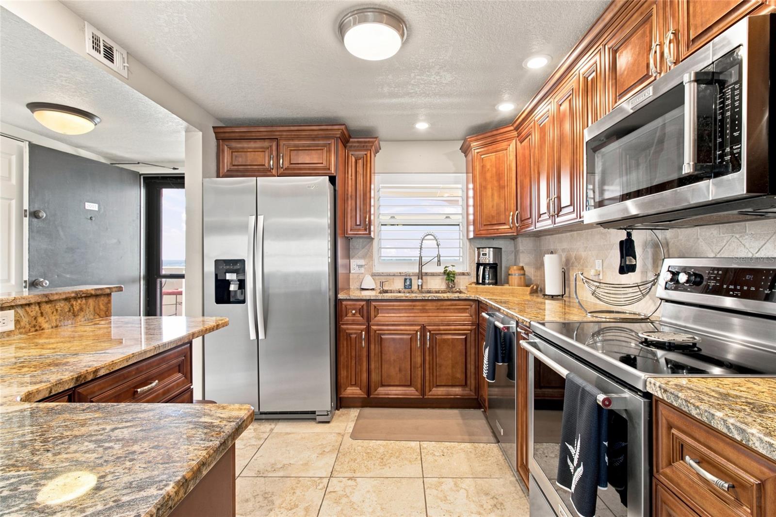 1270 Gulf Unit 2007, Clearwater Beach, FL 33767