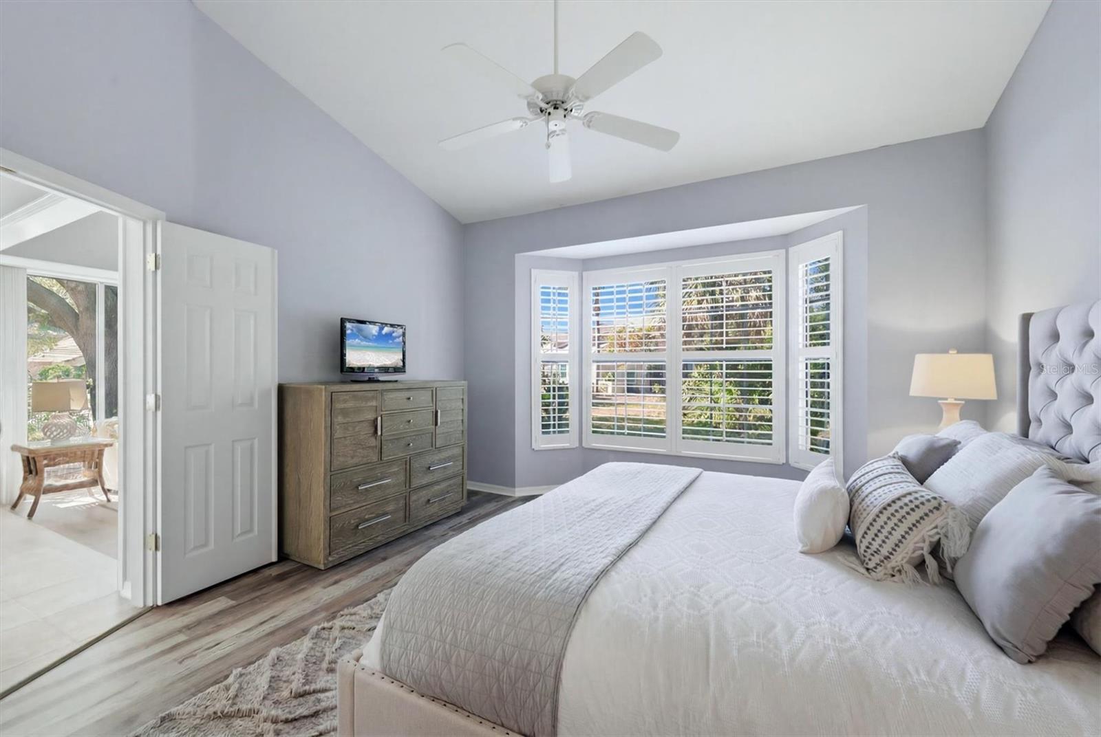 7906 Whitebridge, University Park, FL 34201
