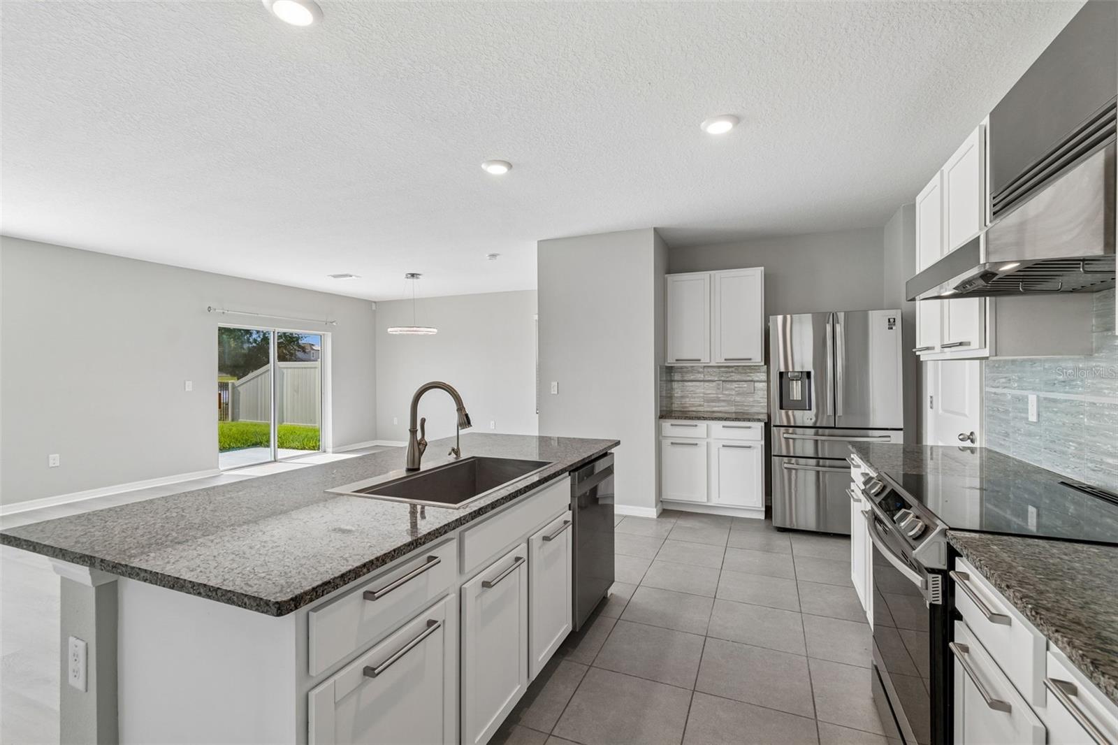 16734 Trite Bend, Wimauma, FL 33598