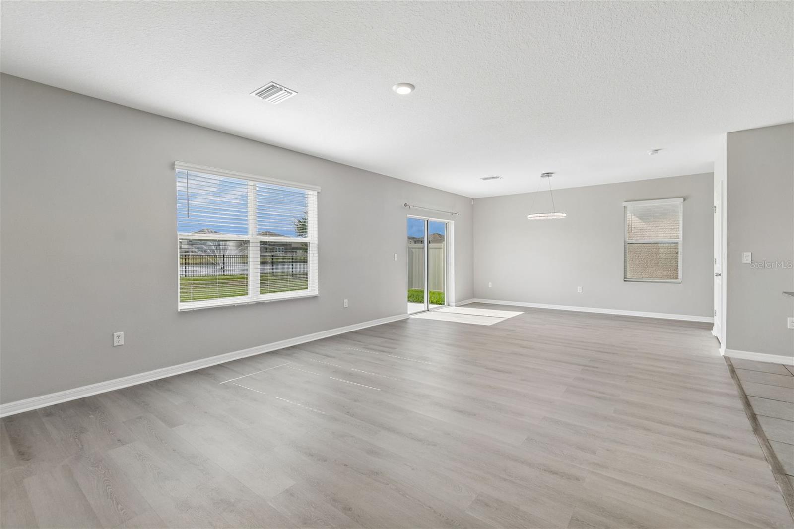 16734 Trite Bend, Wimauma, FL 33598