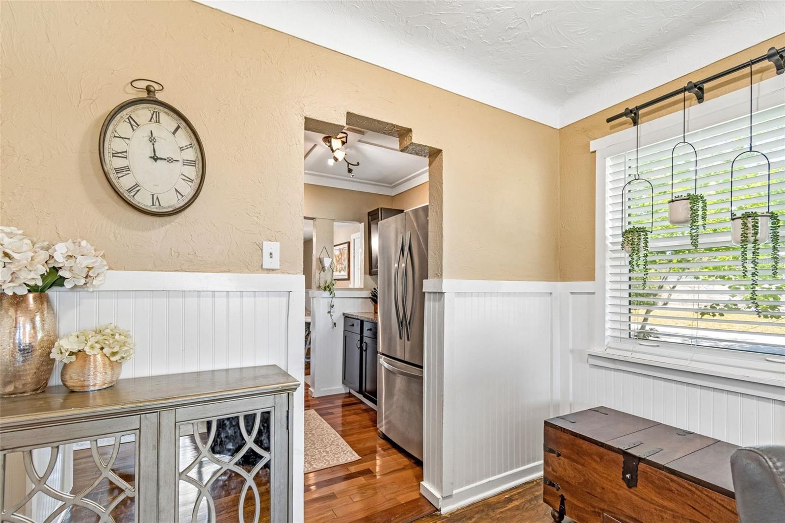 4601 16th, St Petersburg, FL 33713