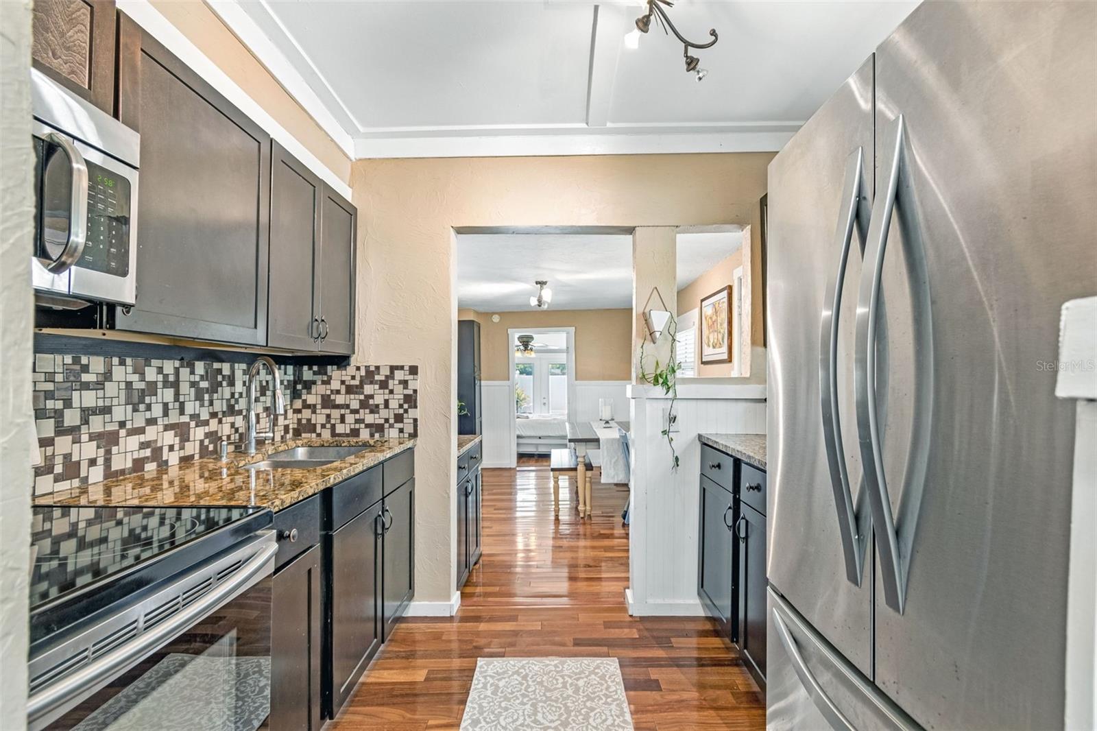 4601 16th, St Petersburg, FL 33713