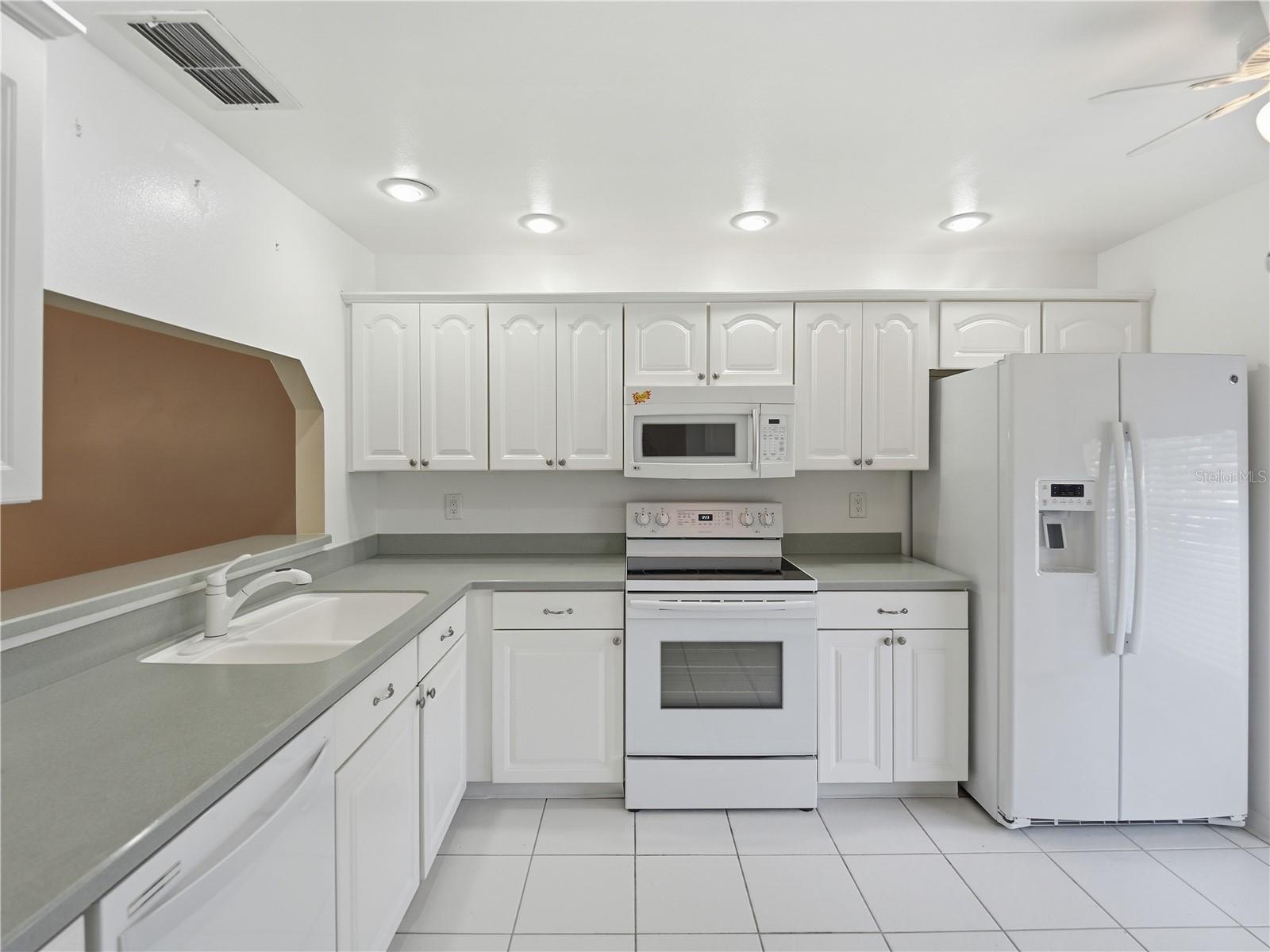 914 Michigan, St Cloud, FL 34769