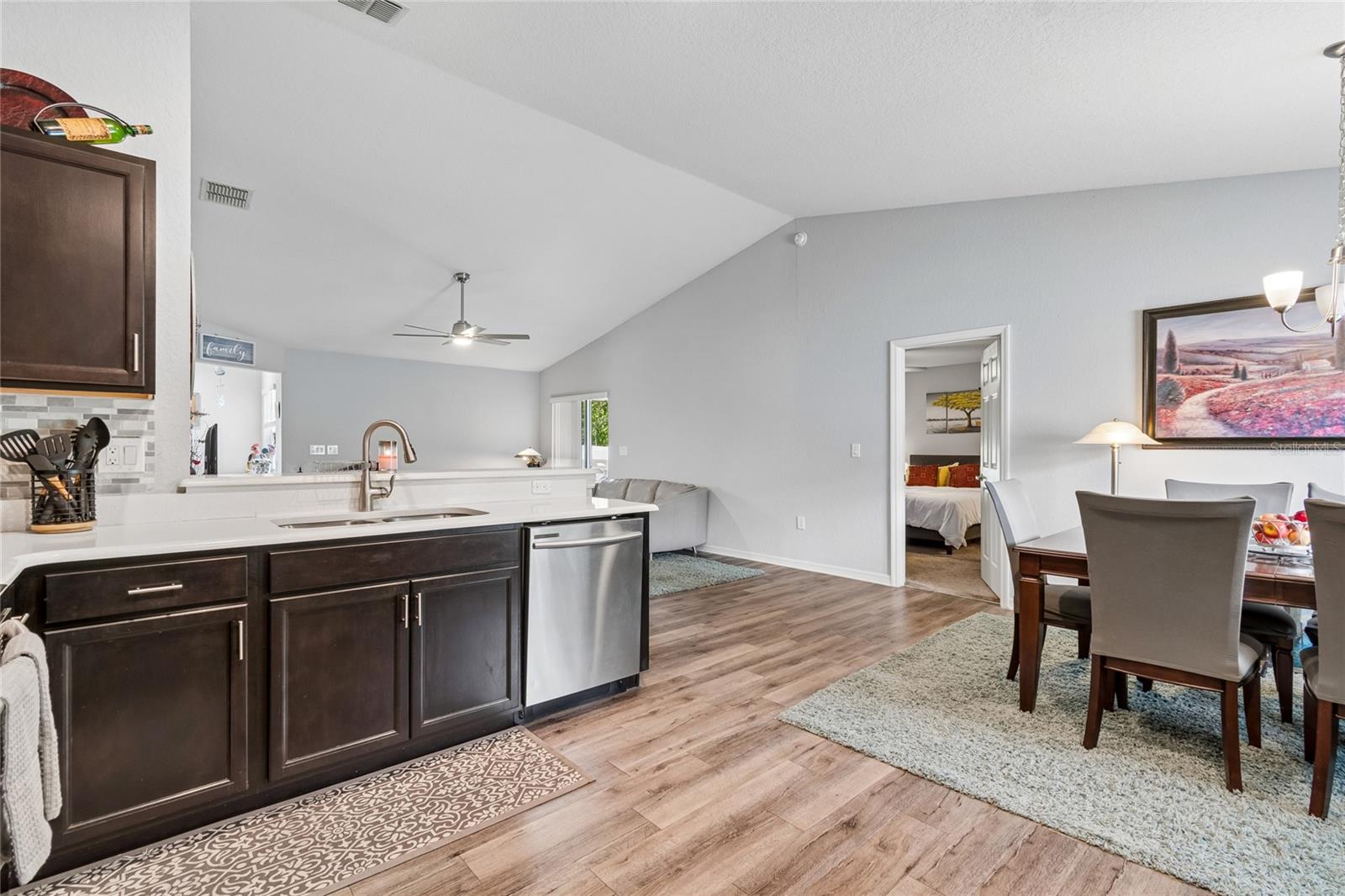 6917 Gideon, Zephyrhills, FL 33541