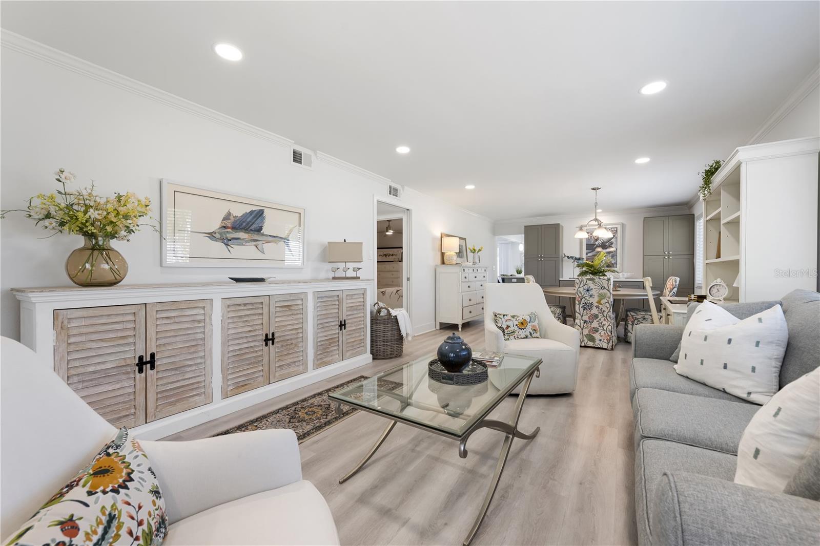 524 Spanish Unit 125, Longboat Key, FL 34228