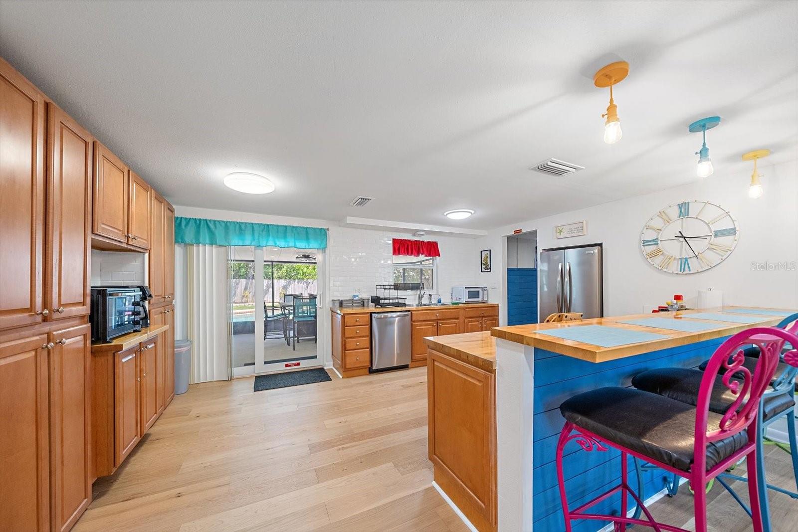 2923 Linwood, Sarasota, FL 34232