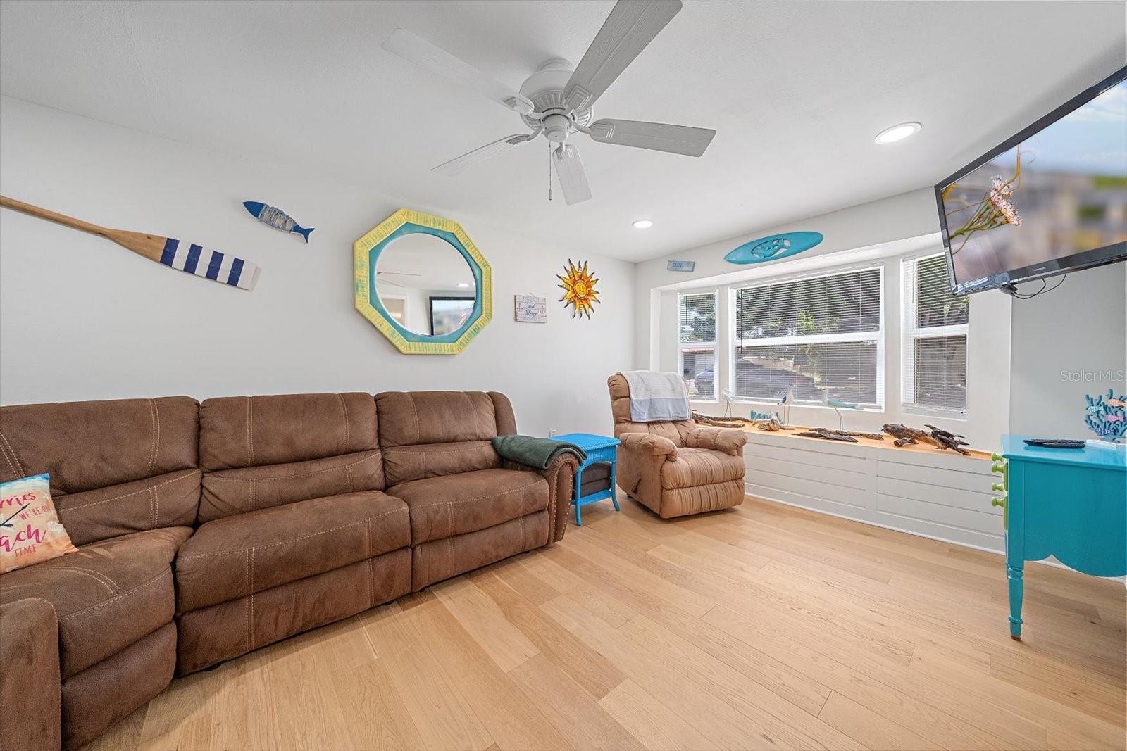 2923 Linwood, Sarasota, FL 34232
