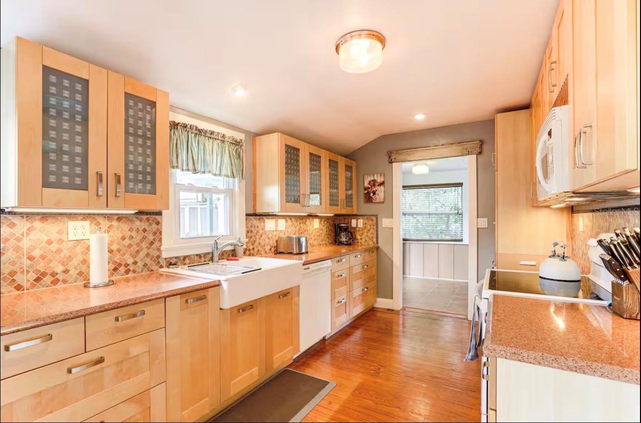20906 River, Dunnellon, FL 34431