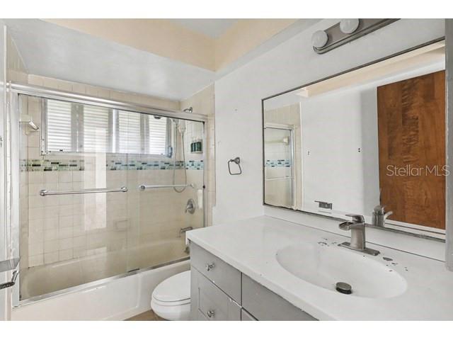 1219 14th, Cape Coral, FL 33909