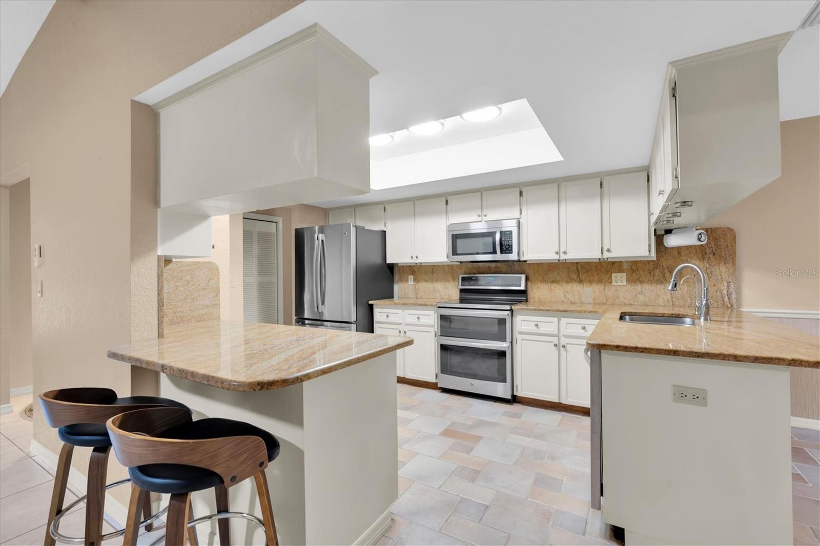6812 Ridge Top, New Port Richey, FL 34655