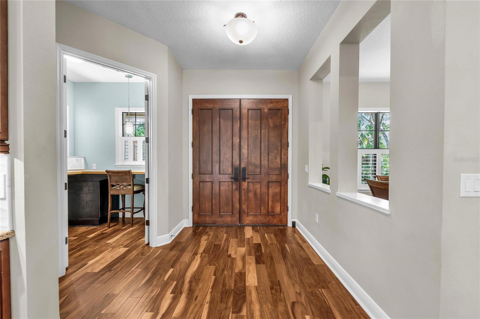 5911 River Forest, Bradenton, FL 34203