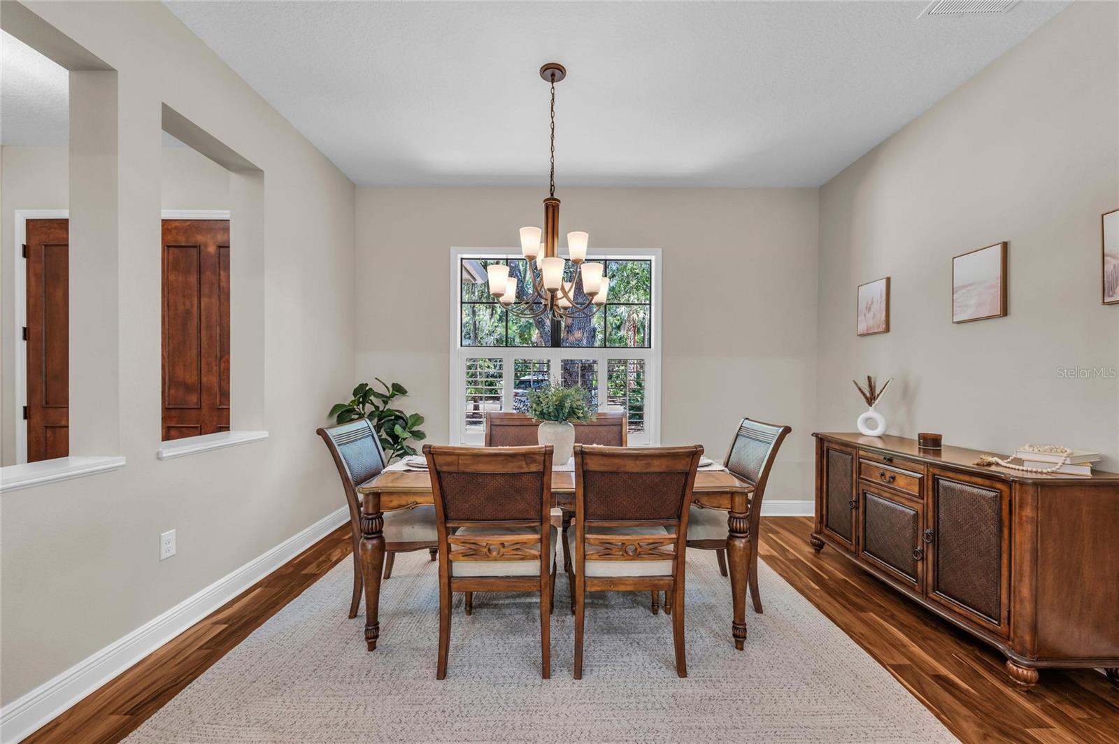 5911 River Forest, Bradenton, FL 34203