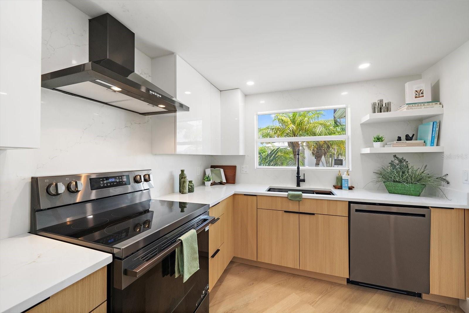578 Spanish, Longboat Key, FL 34228
