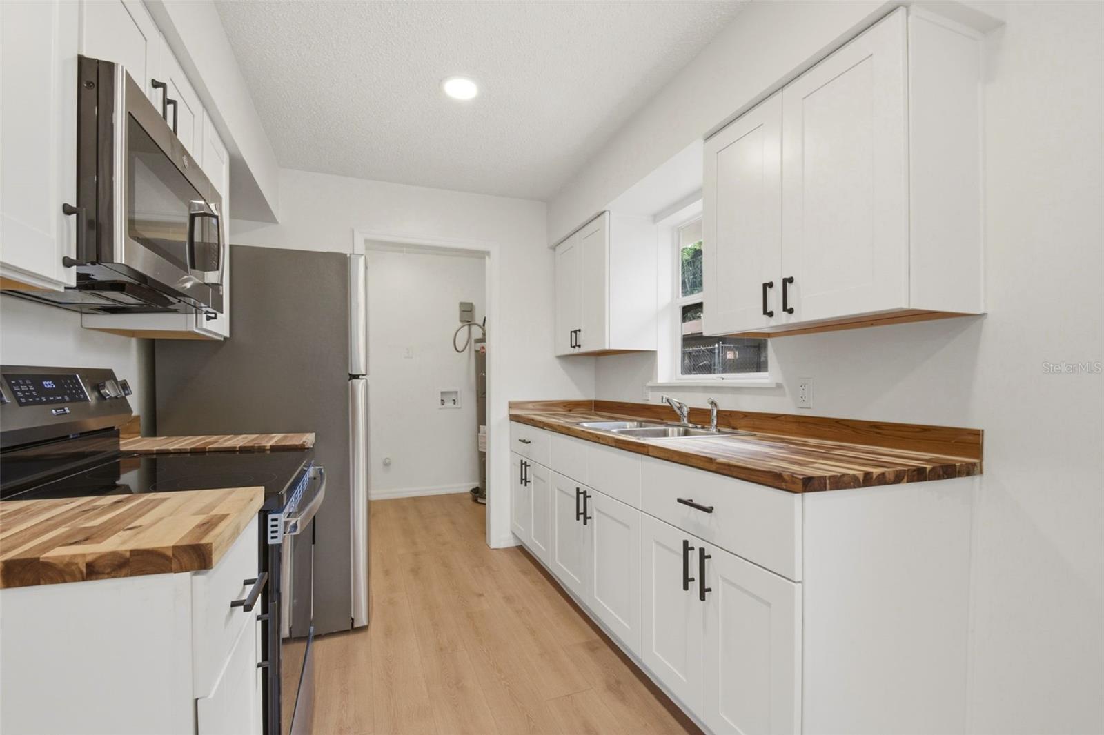1016 8th, Sanford, FL 32771