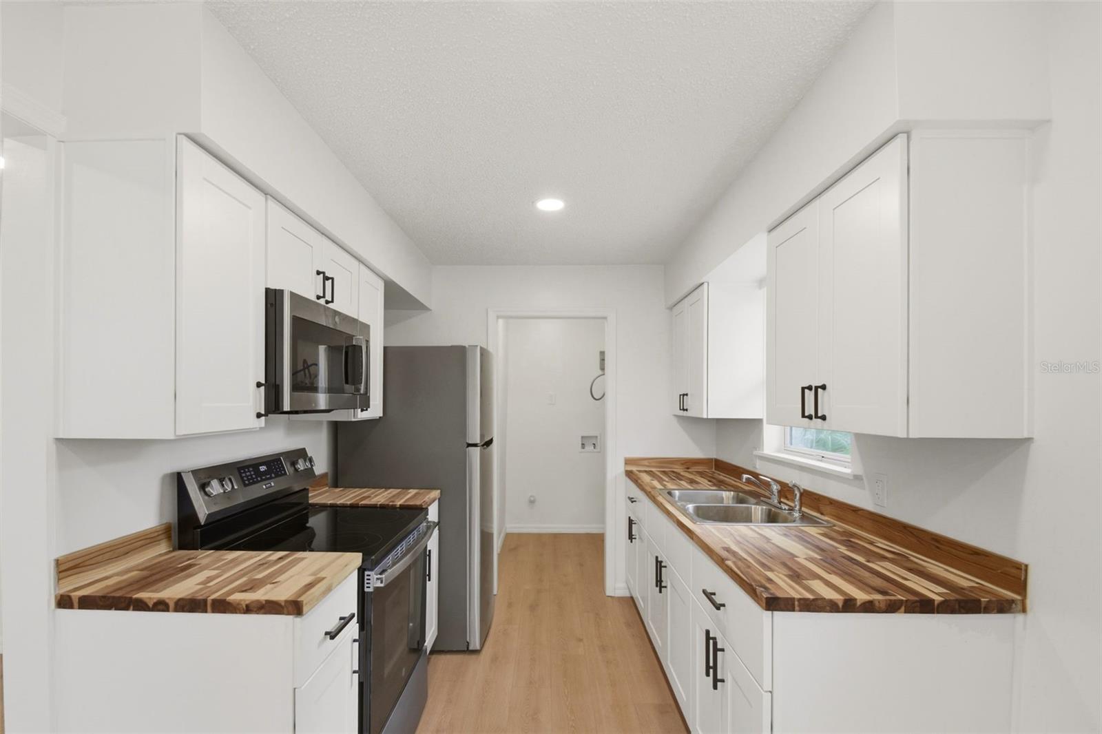 1016 8th, Sanford, FL 32771
