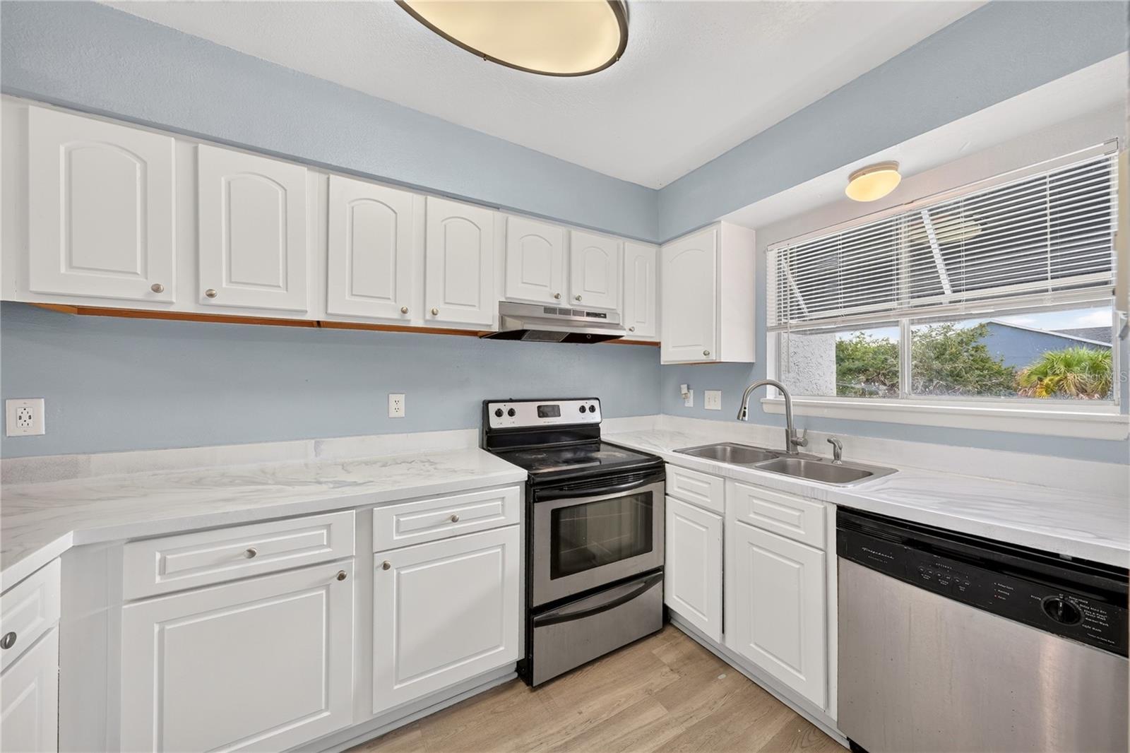 4223 S. Semoran Blvd Unit 6, Orlando, FL 32822