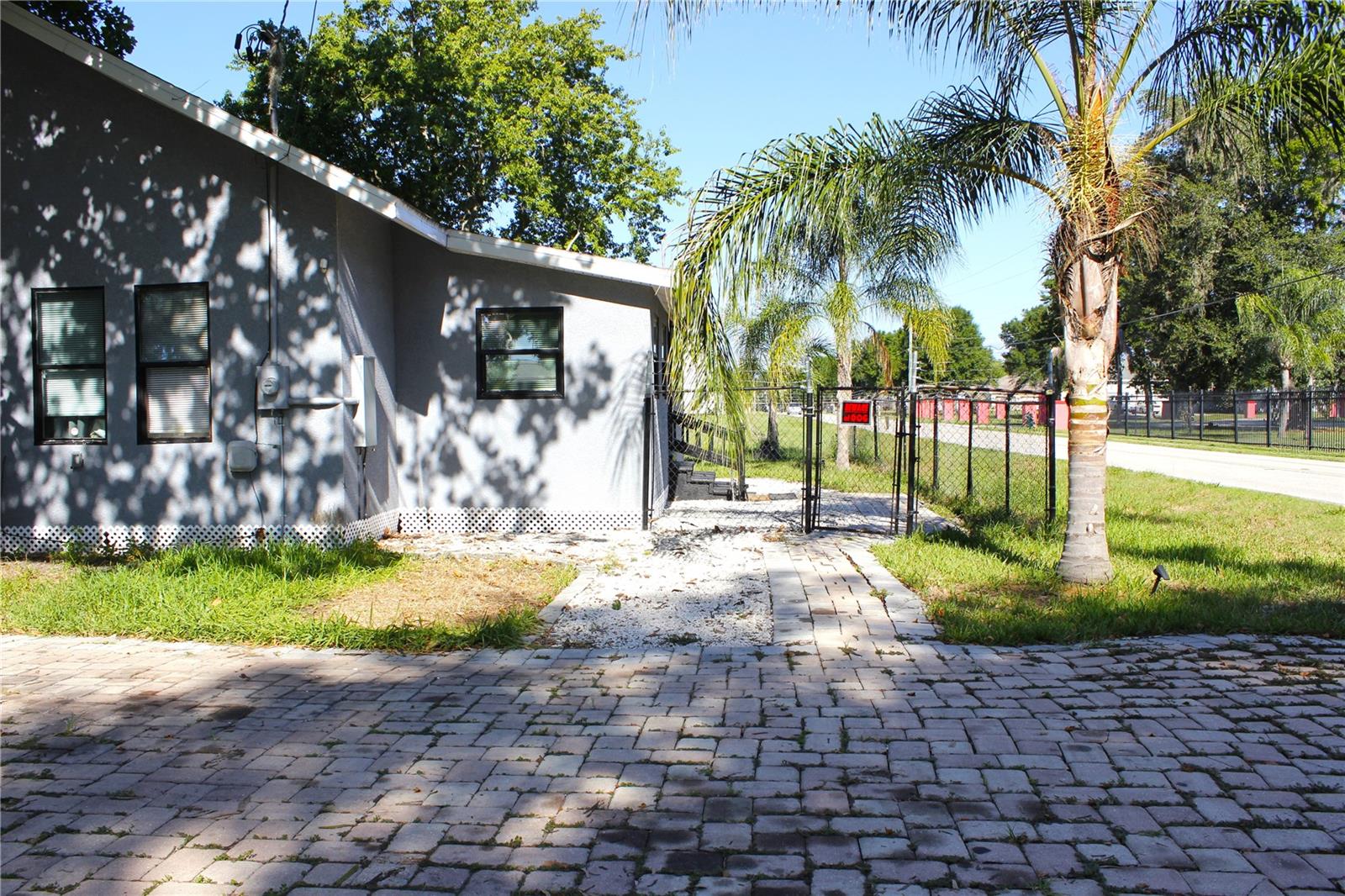 2207 Sparkman, Plant City, FL 33566