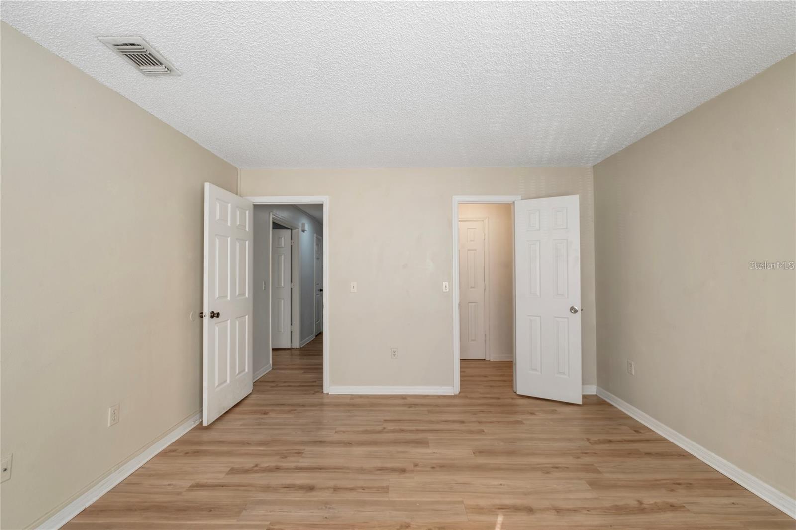 4160 Versailles Unit 4160d, Orlando, FL 32808