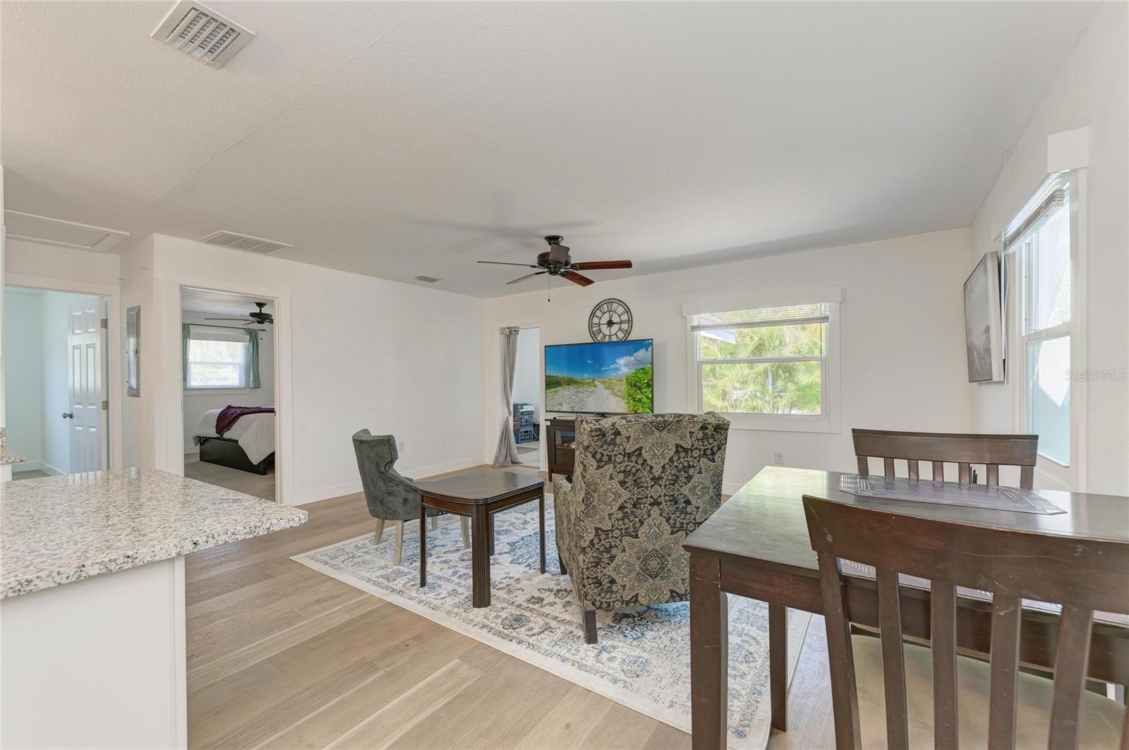 901 Oak, Ruskin, FL 33570